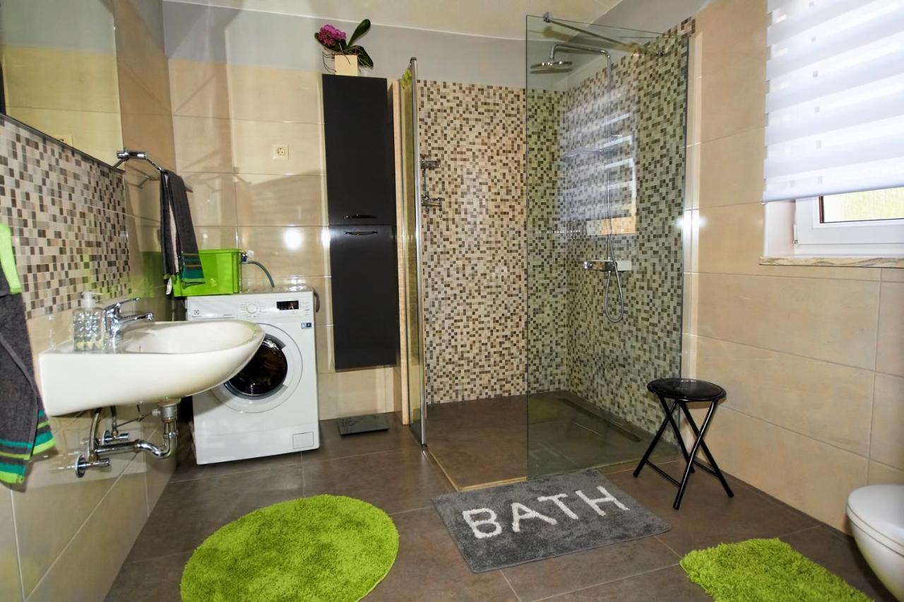 Green House Apartment Пула Екстериор снимка